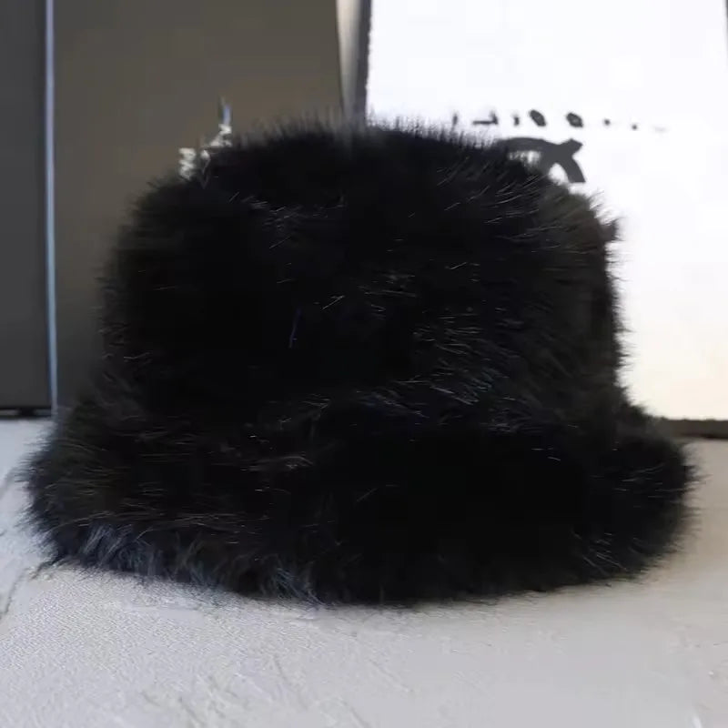 2025 Fluffy Faux Fur Bucket Hats Women Faux Fox Warm Thick Plush Winter Hat Lady Fashion Luxury Panama Furry Fisherman Cap Y2k