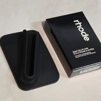 Black Holder